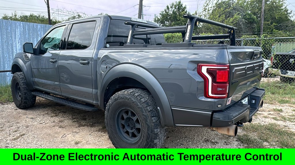 Used 2018  Ford Raptor image 10