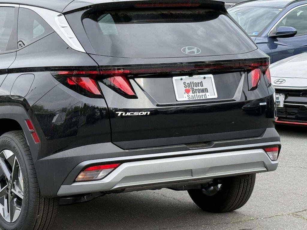 New 2026 Phantom Black Hyundai SEL AWD image 10