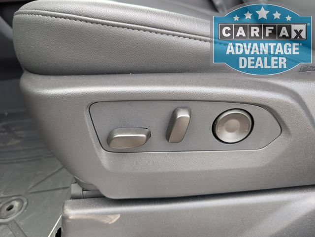 Used 2026 Summit White Chevrolet RST image 13