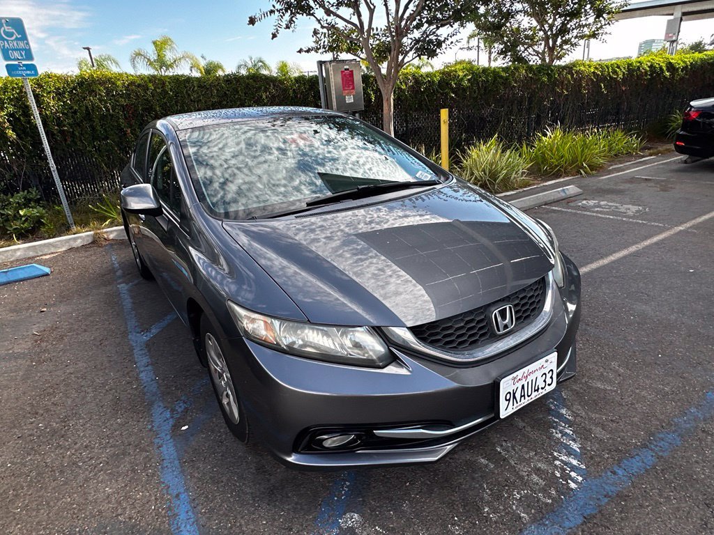 Used 2013  Honda LX image 10