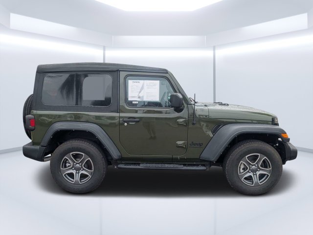 Certified Used 2023 Green Jeep Sport S image 2