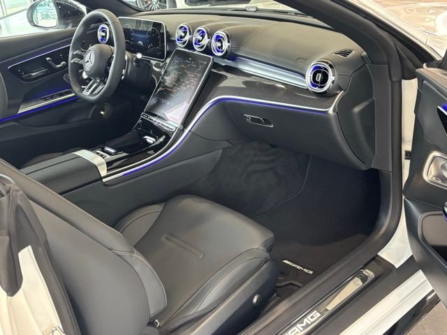 New 2026 MANUFAKTUR Moonlight White Metallic Mercedes-Benz AMG® CLE 53 4MATIC+ Cabriolet image 26