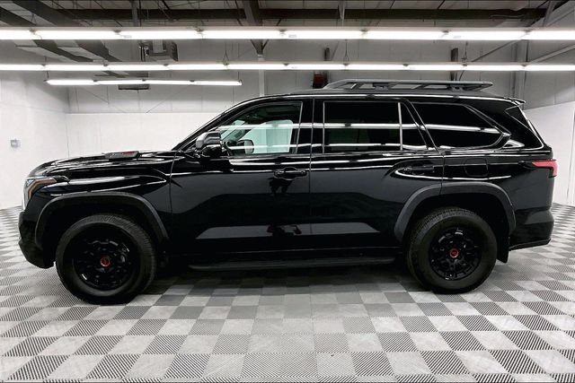 2023 Toyota Sequoia TRD Pro - Photo 13