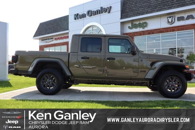2026 Jeep Gladiator Sport S