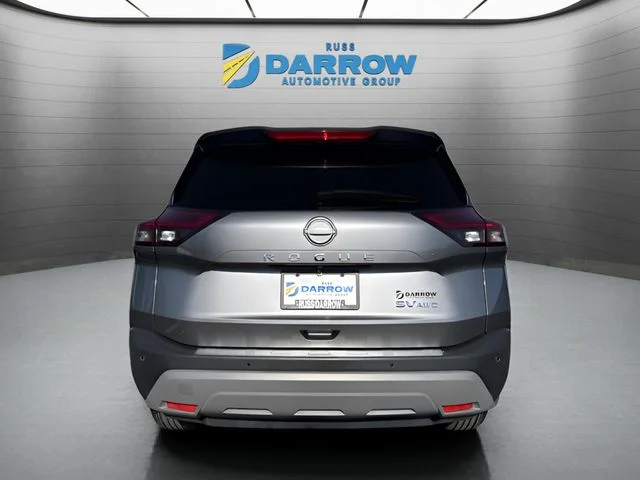 Used 2023 Gray Nissan SV image 4