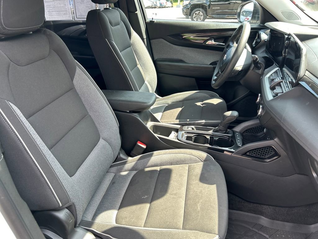 2024 Chevrolet TrailBlazer LS - Photo 14