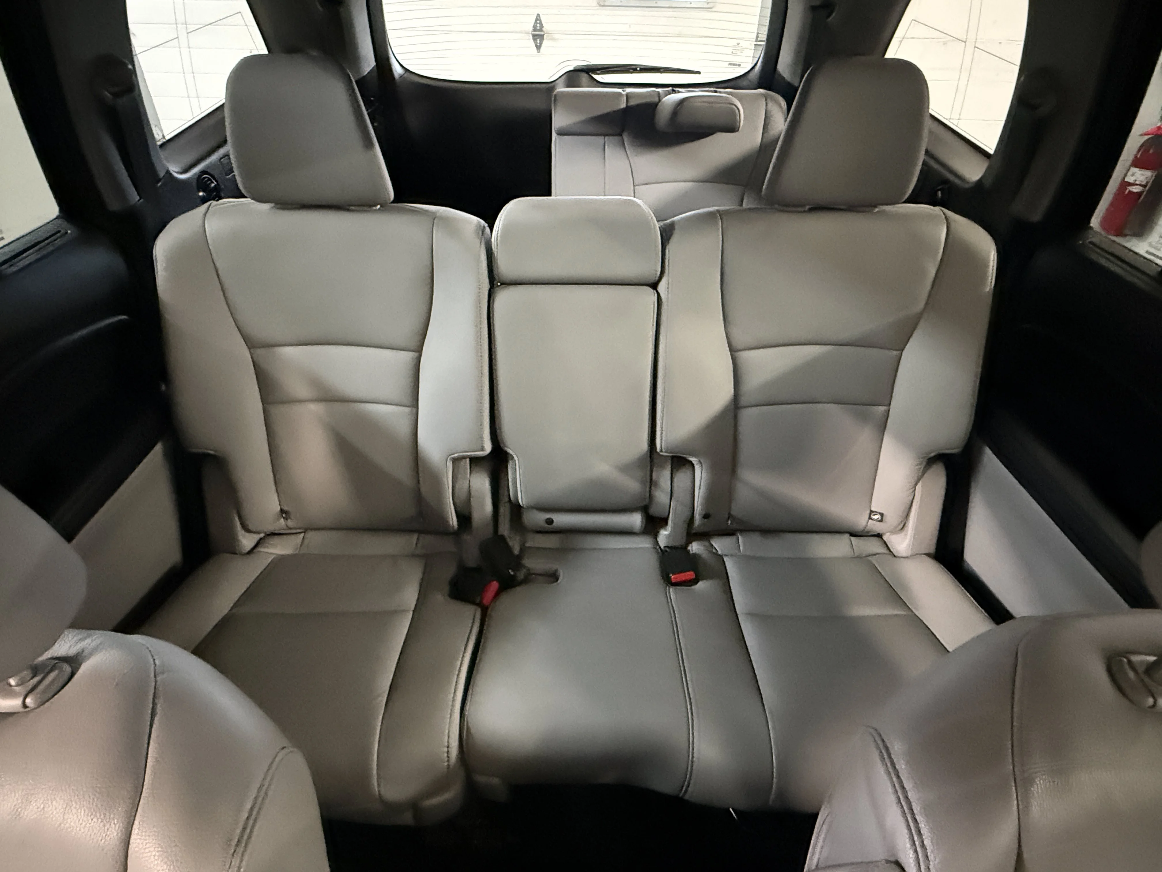 Certified Used 2018 Crystal Black Pearl Honda Touring image 21
