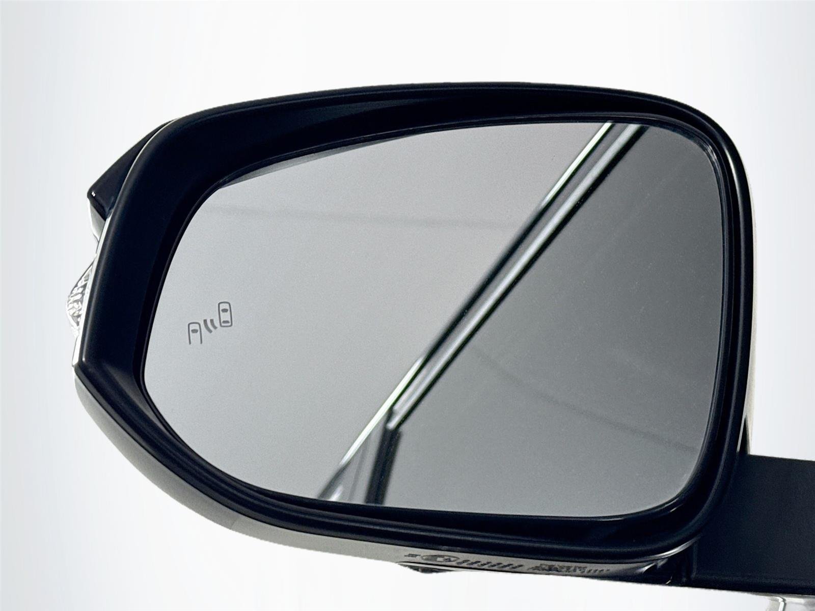 Used 2022 Midnight Black Metallic Toyota Limited image 5