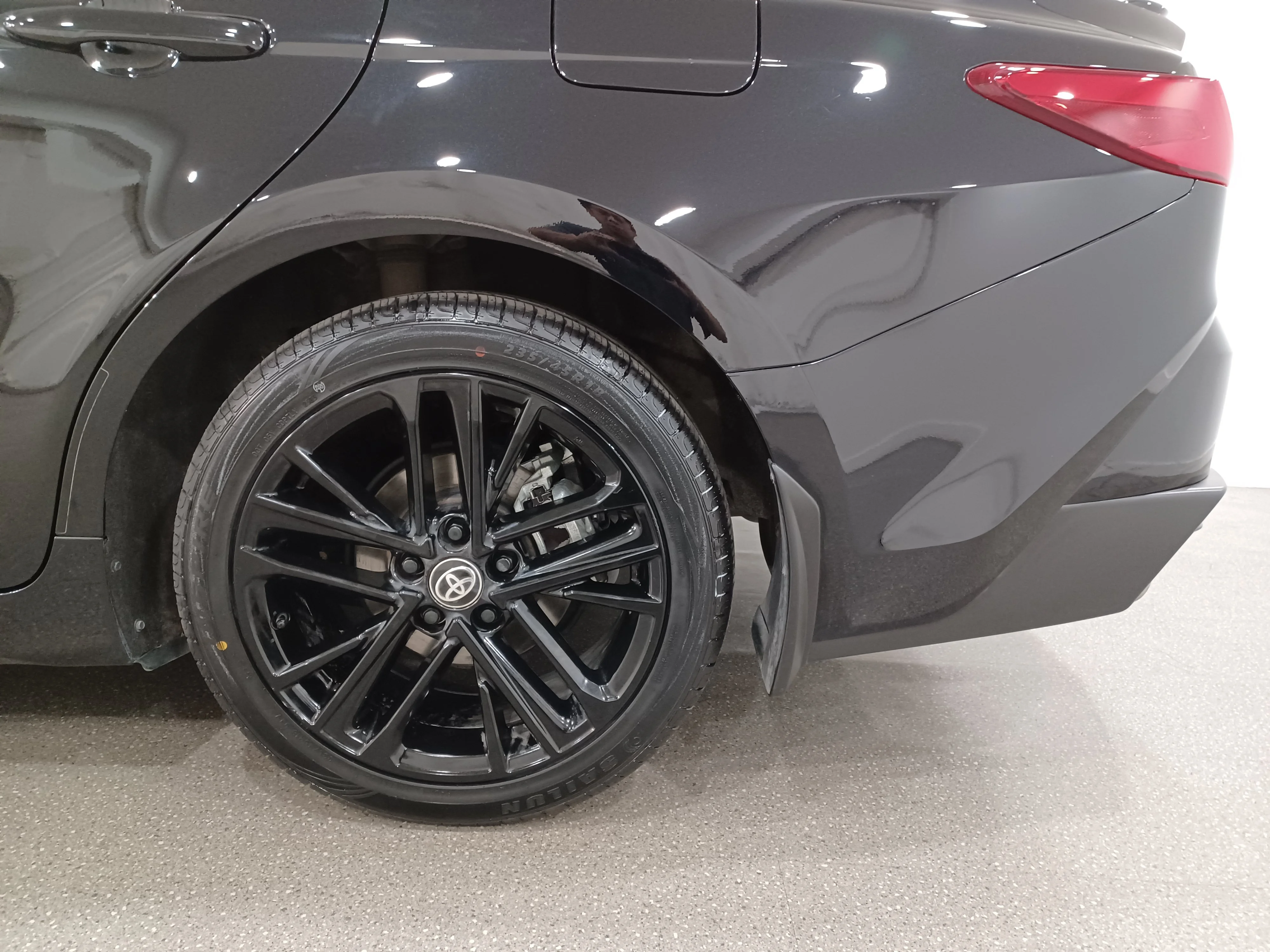 Certified Used 2025 Midnight Black Metallic Toyota SE Hybrid AWD*Great on Fuel! | Adaptive Cruise | Htd Leather | Sunroof | Htd Wheel | Lane Keeping image 22