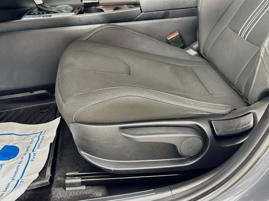 Used 2024 Ecotronic Gray Hyundai SEL image 25