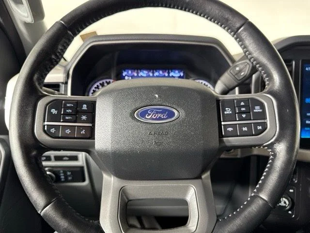 Certified Used 2021 Blue Metallic Ford XLT image 19