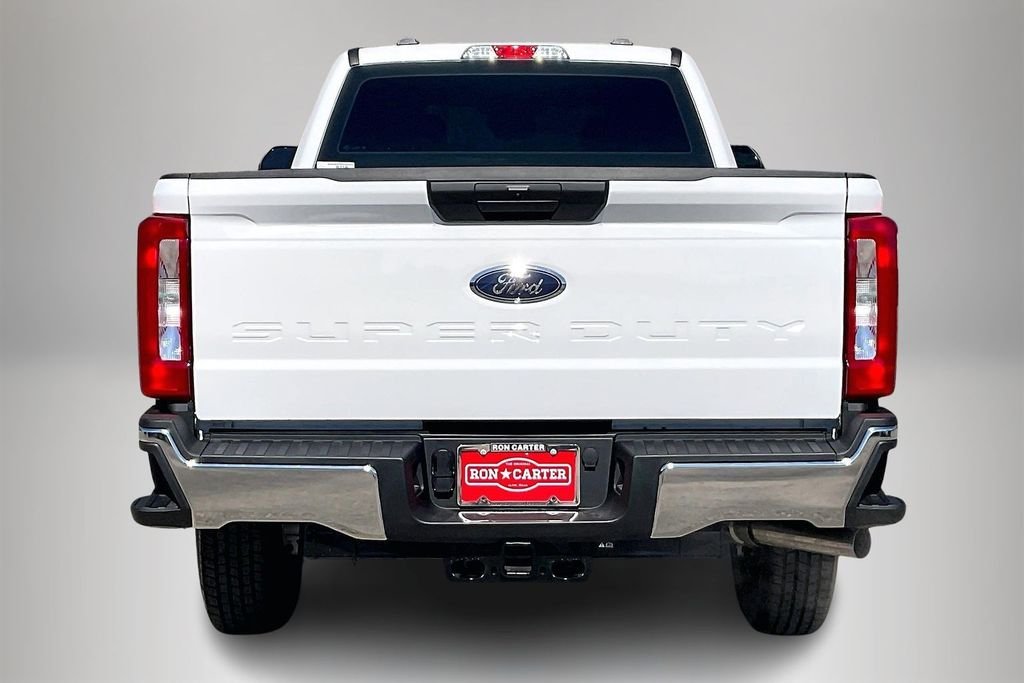 New 2026 Ford Super Duty F-250 XL 4D Crew Cab