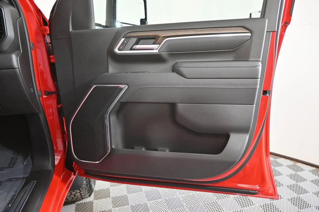 2026 Chevrolet Silverado 3500 HD LT - Photo 13
