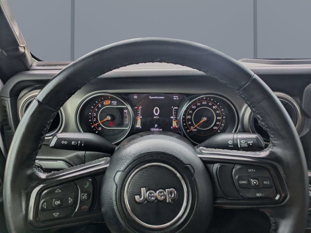 Used 2022 White Jeep Unlimited Willys image 26