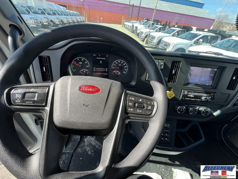 New 2025 White Peterbilt  image 20