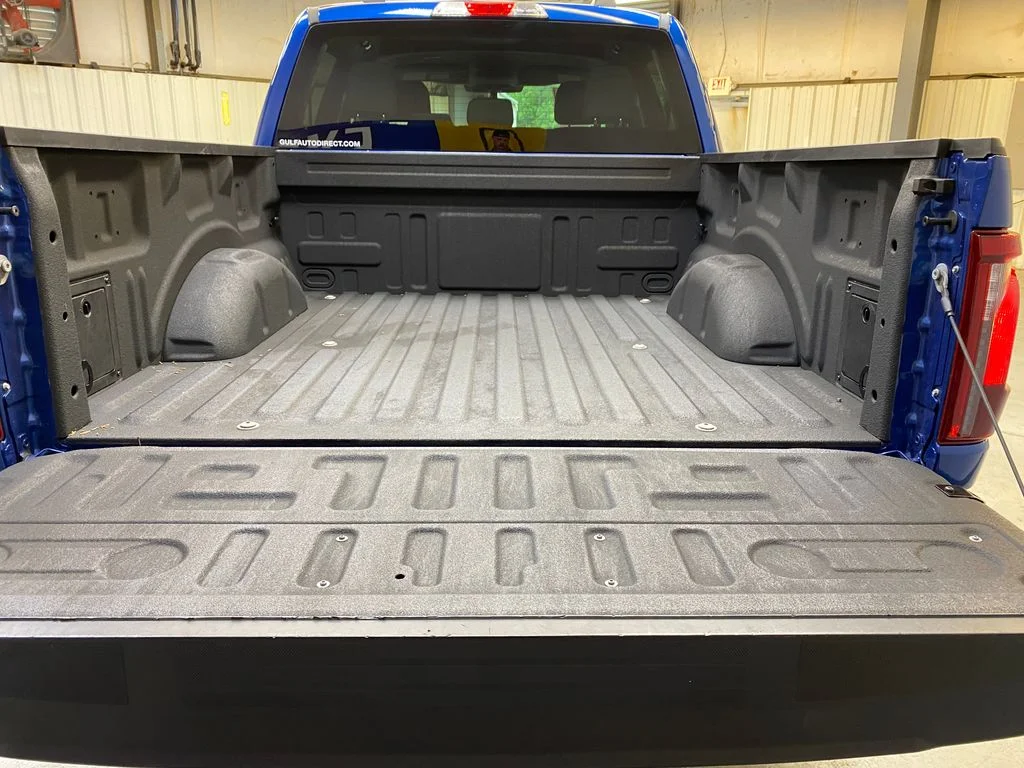 2025 Ford F-150 XLT - Photo 29