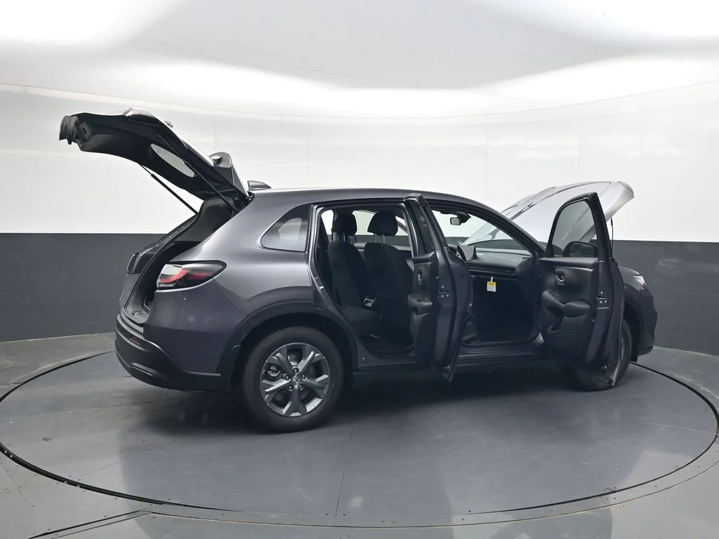 New 2027 Modern Steel Metallic Honda LX image 30