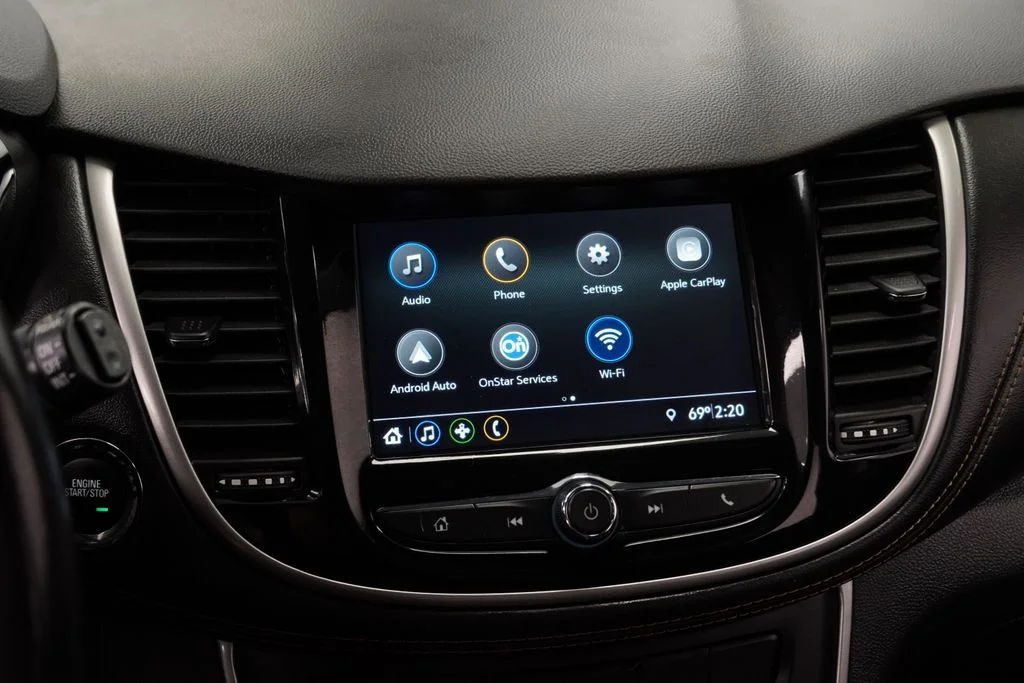 Used 2019 Gray Chevrolet LT image 16