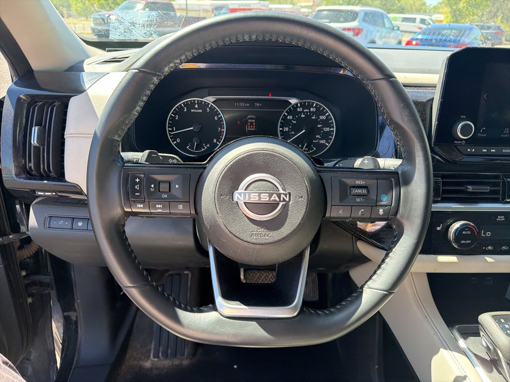 Used 2023 Super Black Nissan SV image 9