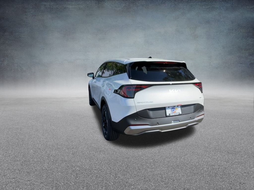 Used 2026 White Kia S image 18
