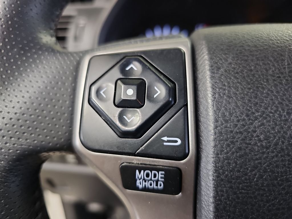 Used 2019 White Toyota SR5 Premium image 19