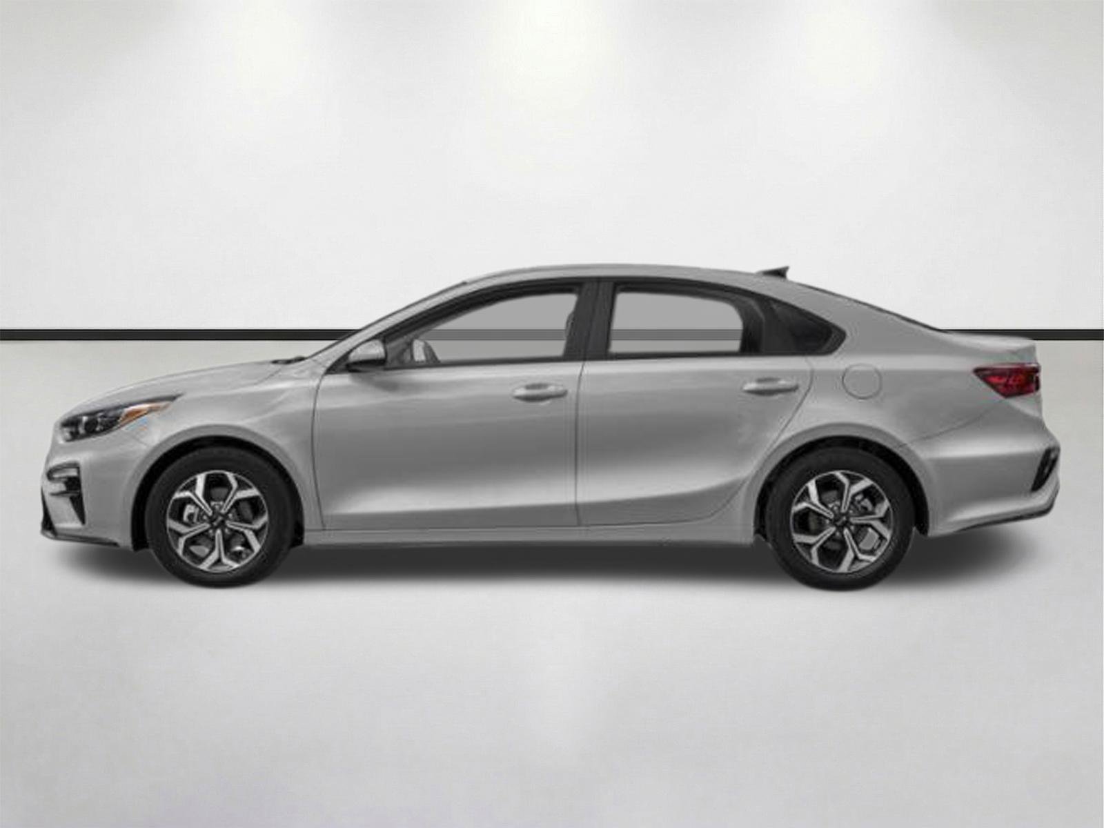 Used 2019 Silky Silver Kia LXS image 3