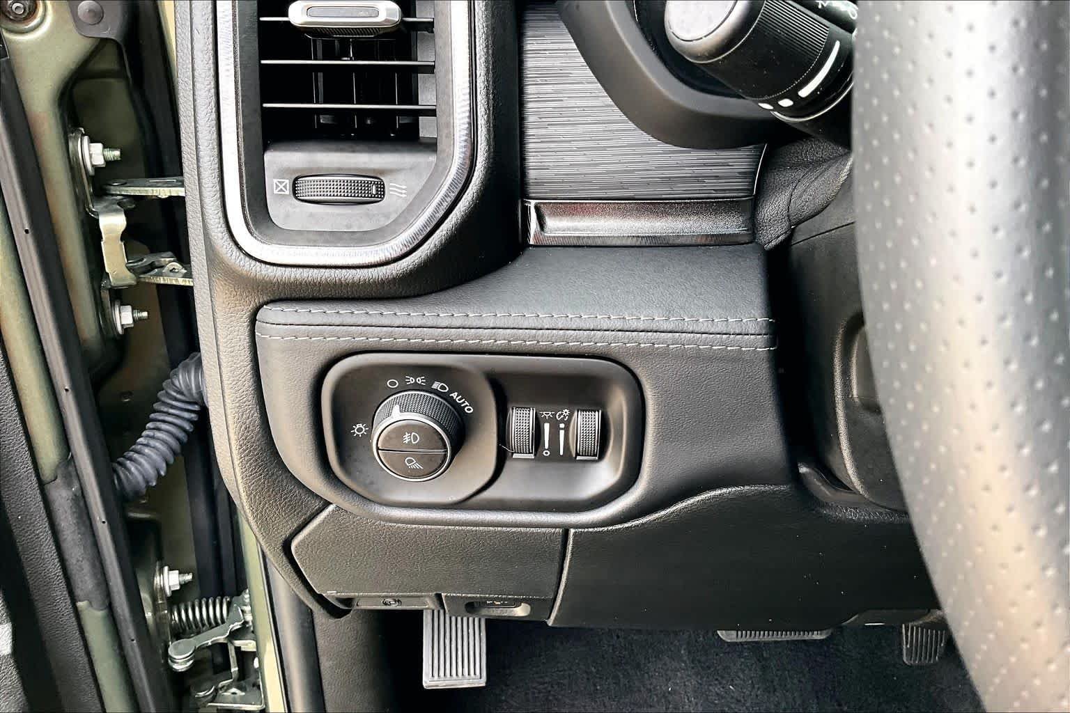 Used 2024 Olive Green Pearlcoat Ram Power Wagon image 33