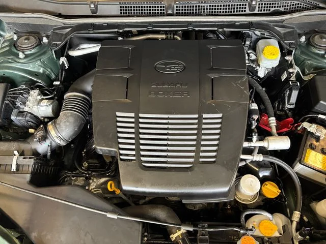 Used 2023 Green Subaru Base image 24