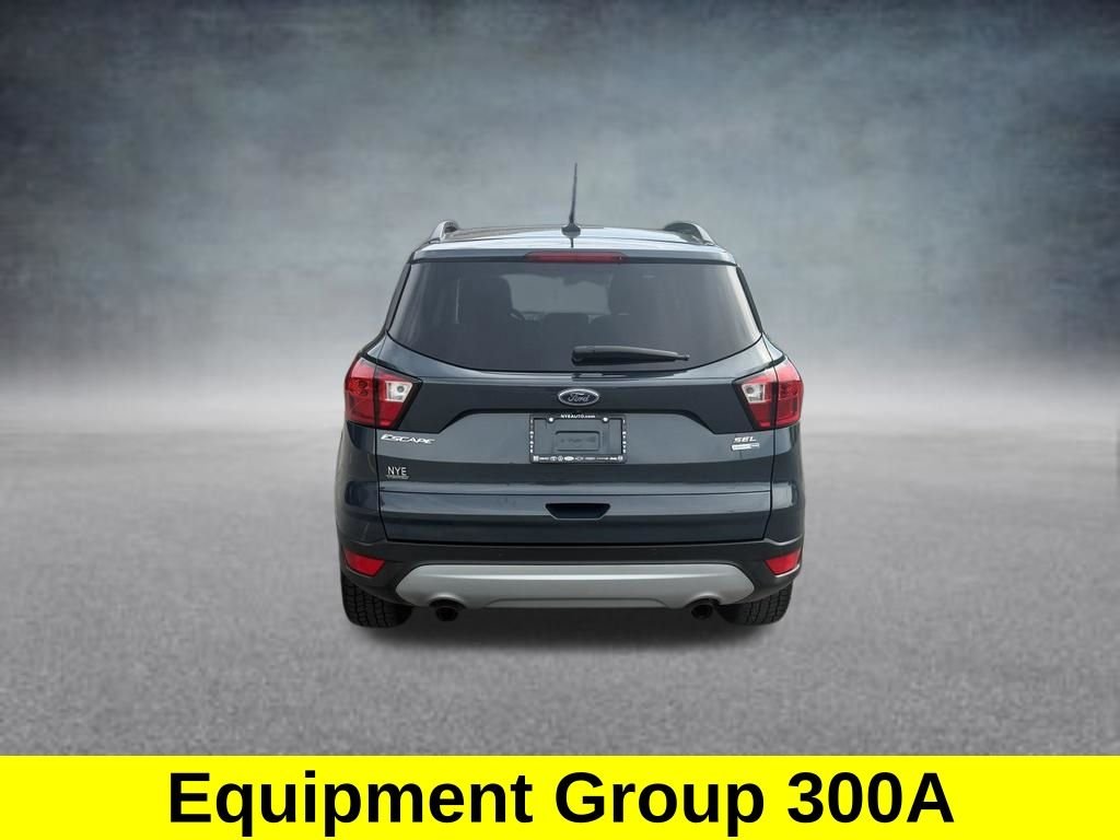Certified Used 2019 Sea Green Ford SEL image 4