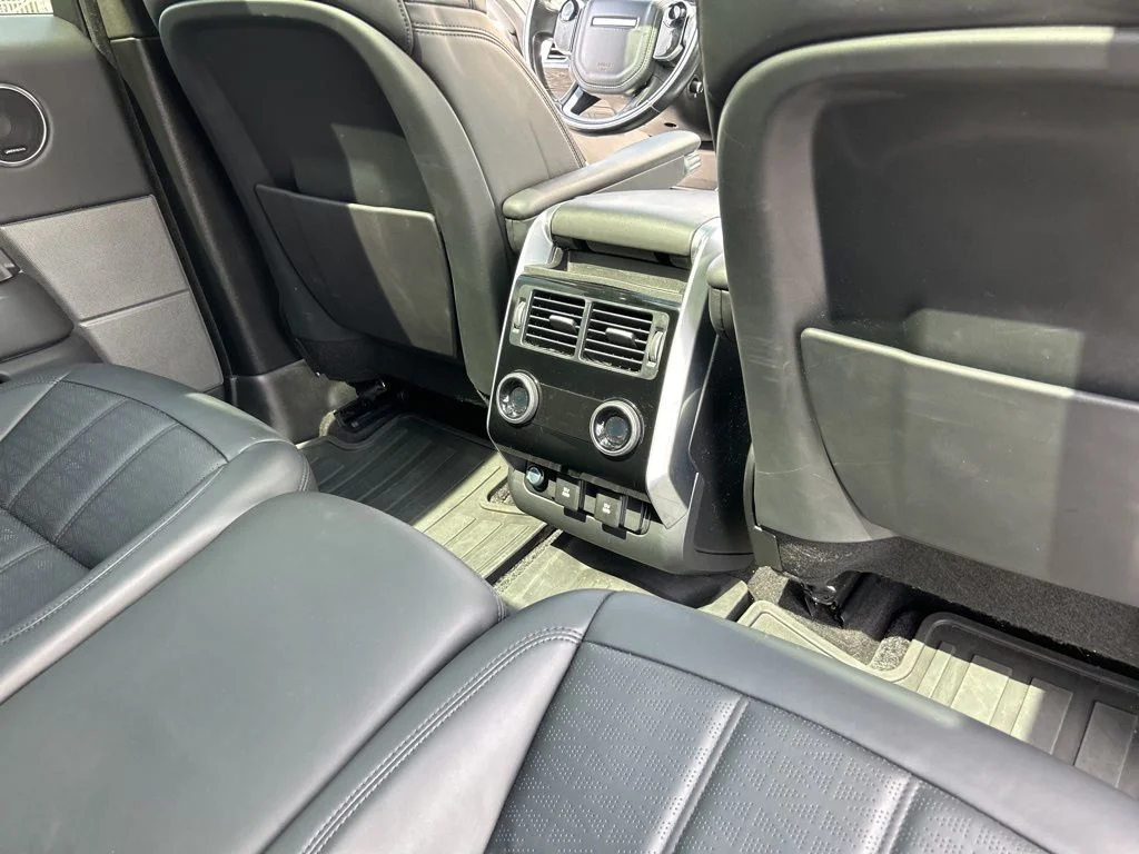 Used 2019 Gray Land Rover Autobiography image 12