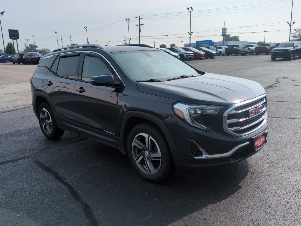 Used 2018 Blue Steel Metallic GMC SLT image 3