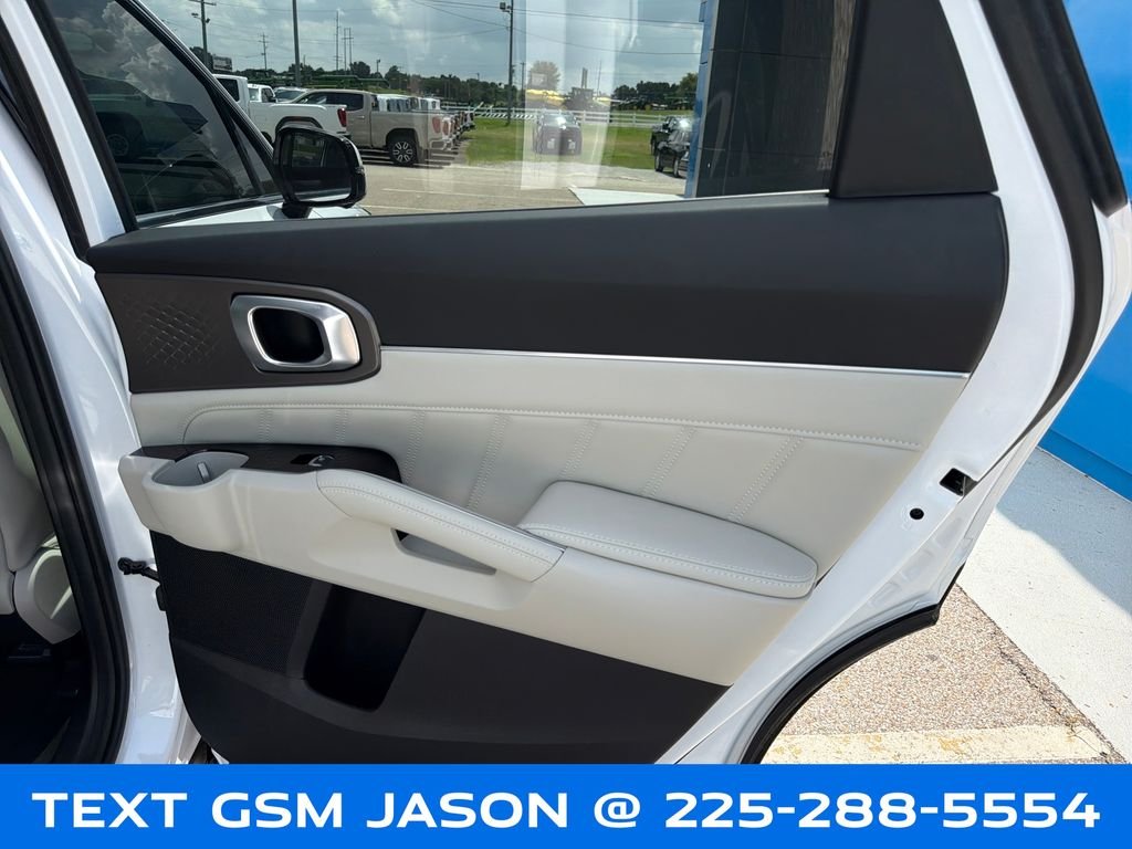 Used 2025 White Kia SX image 49