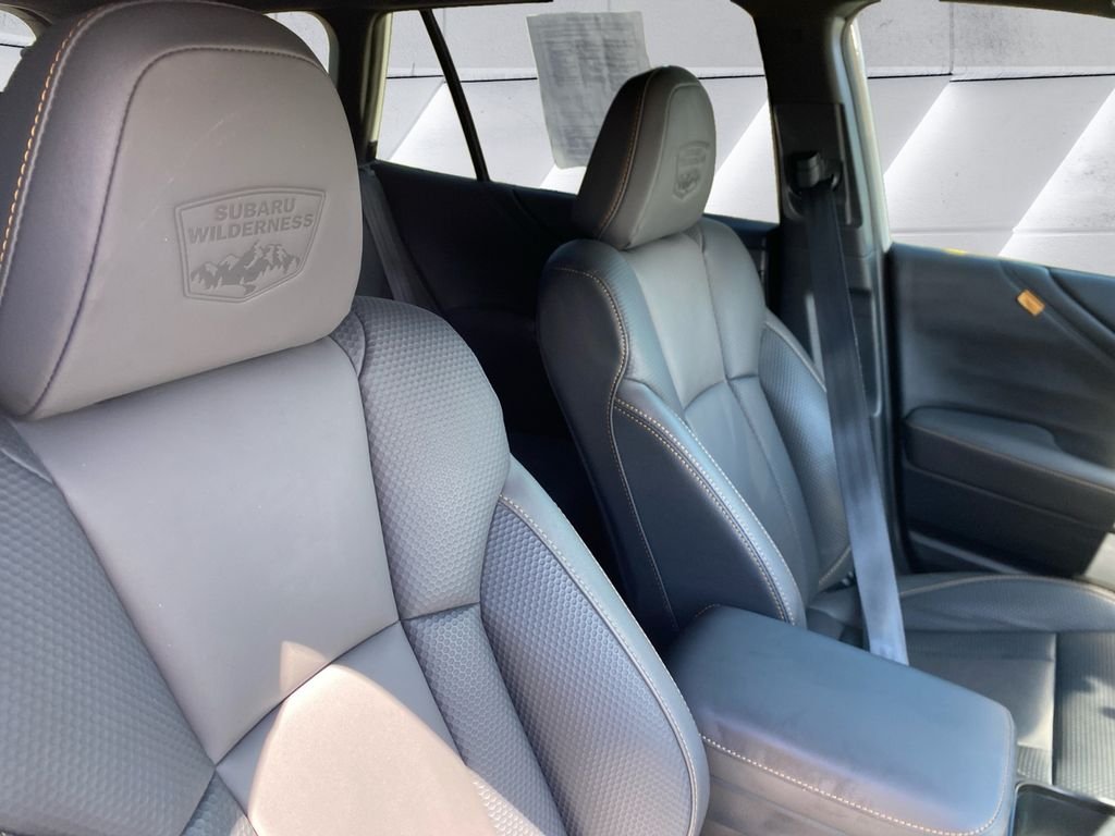 Used 2024 White Subaru Wilderness image 14