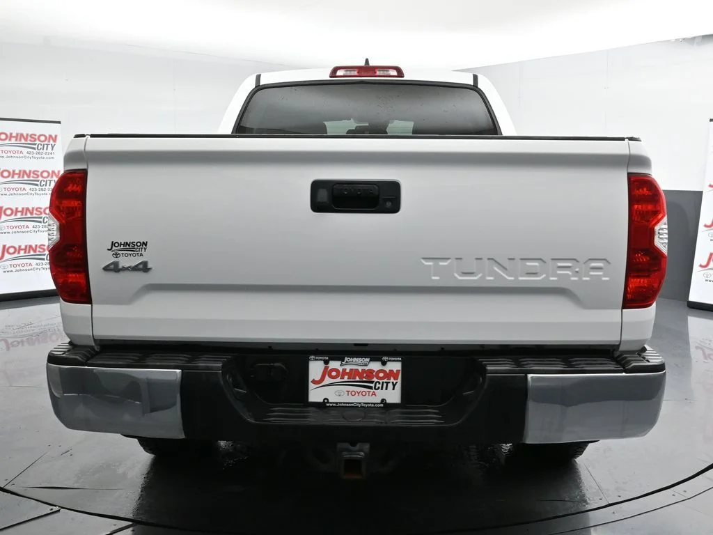 Used 2021 White Toyota SR5 image 7