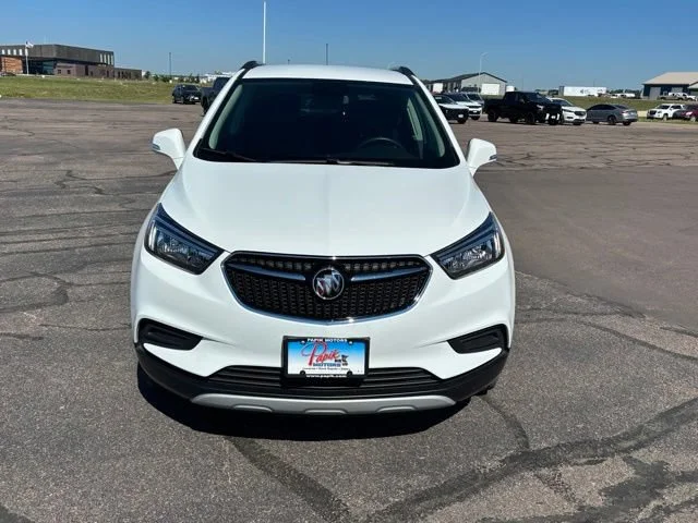 Used 2019 (Includes (CM5) Black Carbon Metallic lower exterior accent color, Paint code W700S.) Buick Preferred image 6
