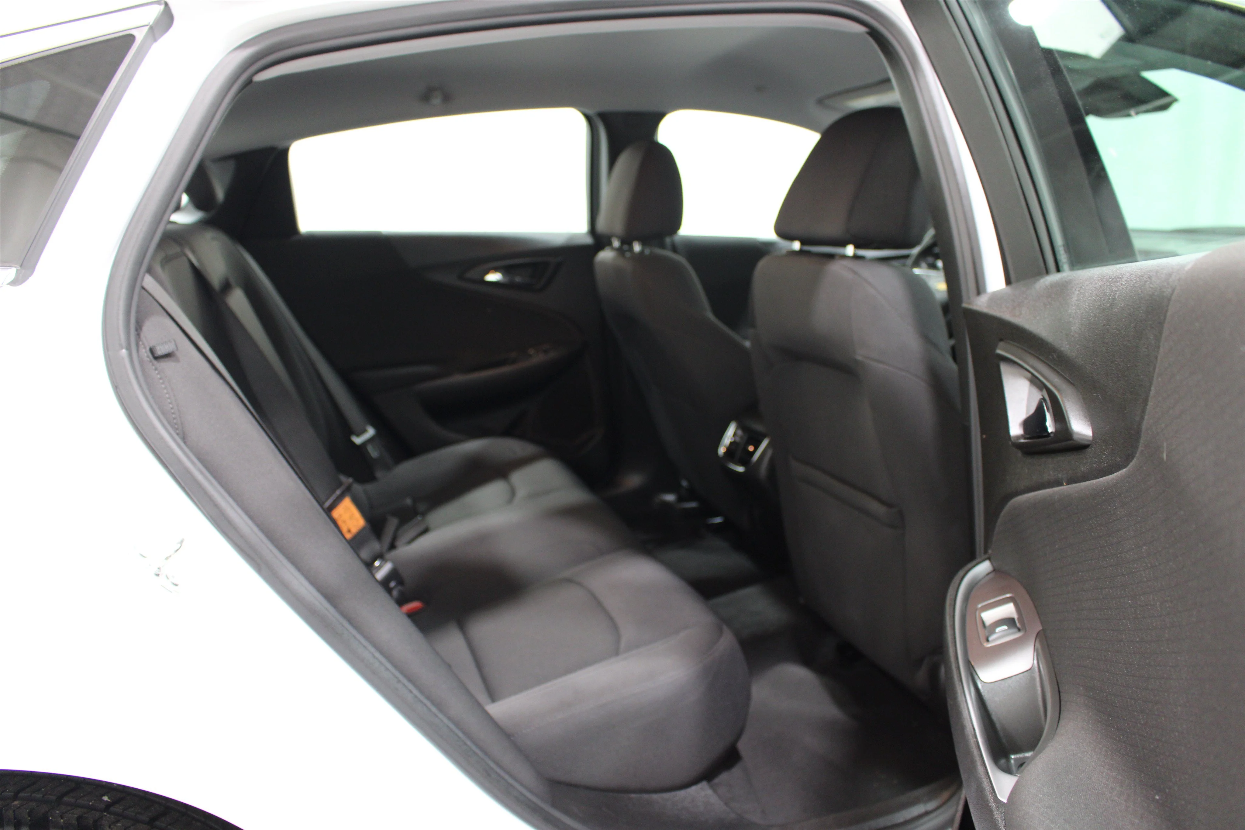 2023 Chevrolet Malibu 1LT - Photo 24