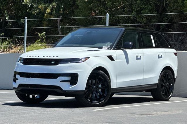 New 2026 Fuji White Land Rover SE image 1