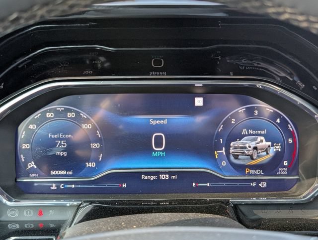 Used 2025 Summit White Chevrolet LT image 16