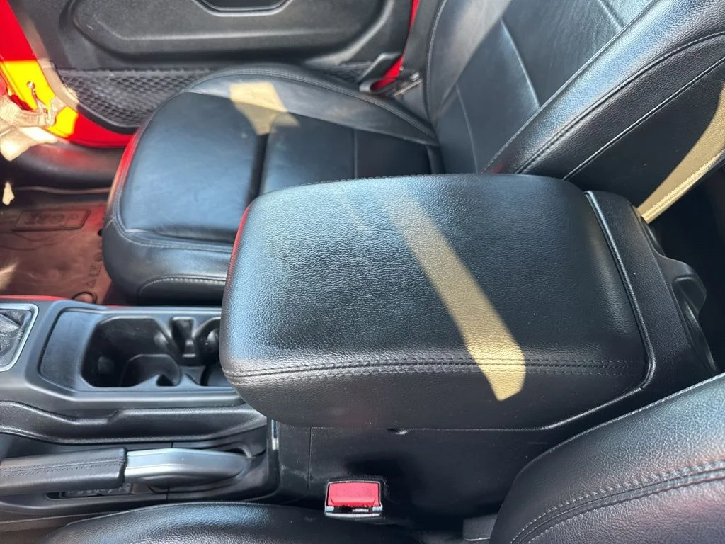 Used 2021 Red Jeep Unlimited Sahara Altitude image 42