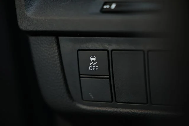 Used 2025 Canyon River Blue Metallic Honda Sport image 18