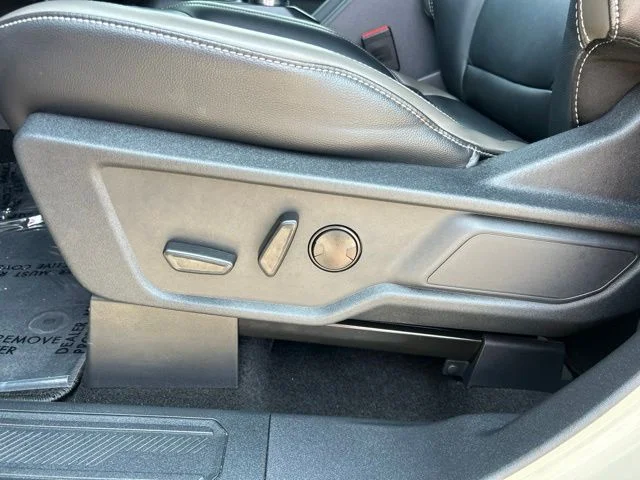 Used 2025 Beige Ford Outer Banks image 16