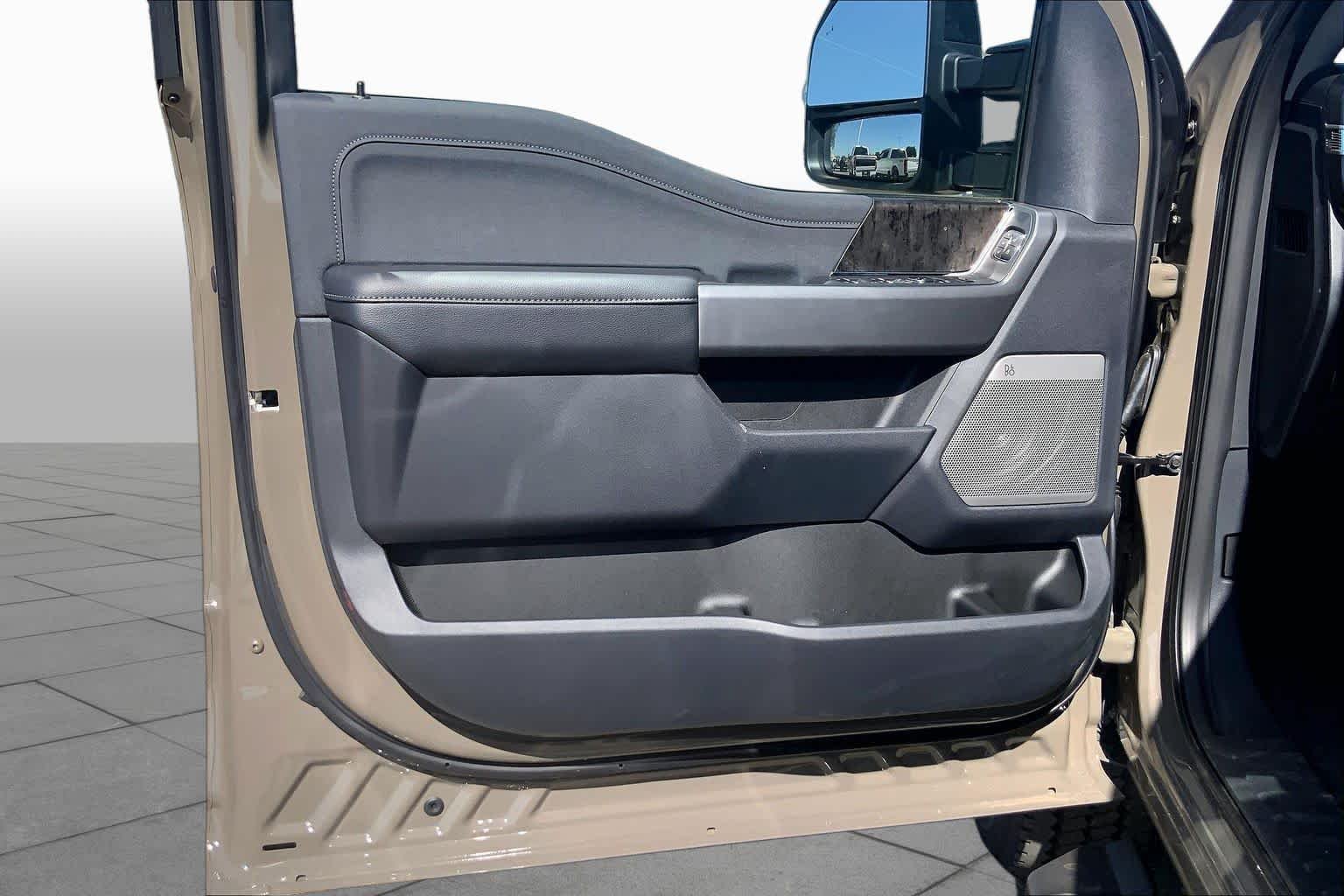 New 2026 Marsh Gray Ford F-250® Lariat® image 10