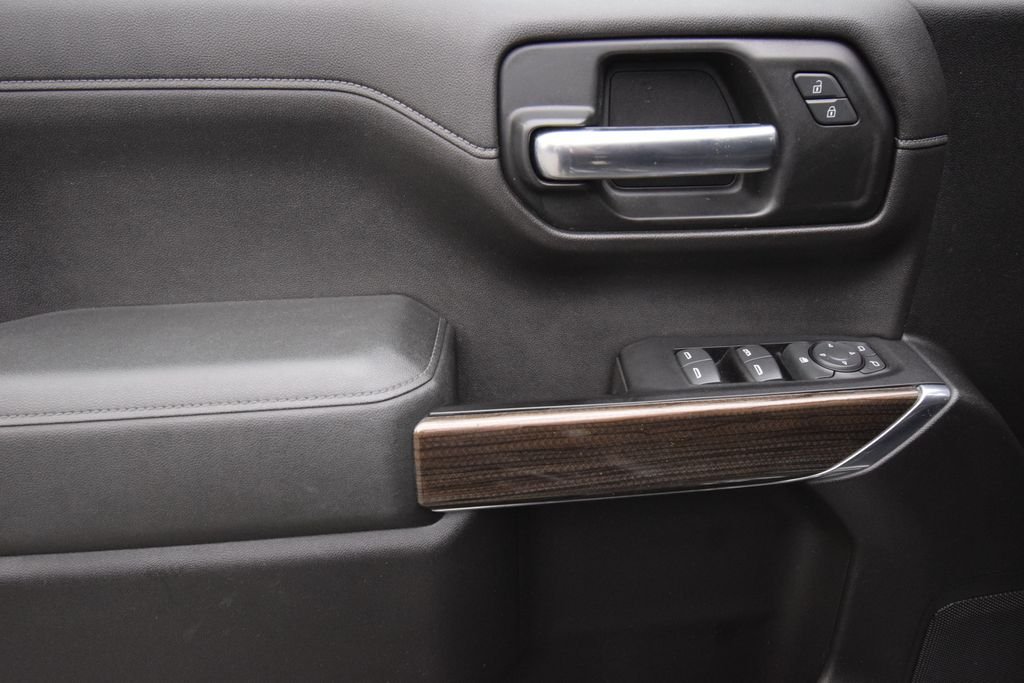 Used 2019 Brown Chevrolet LT image 19