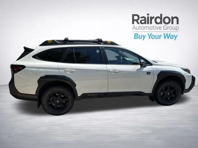 Used 2025 Crystal White Pearl Subaru Wilderness image 7