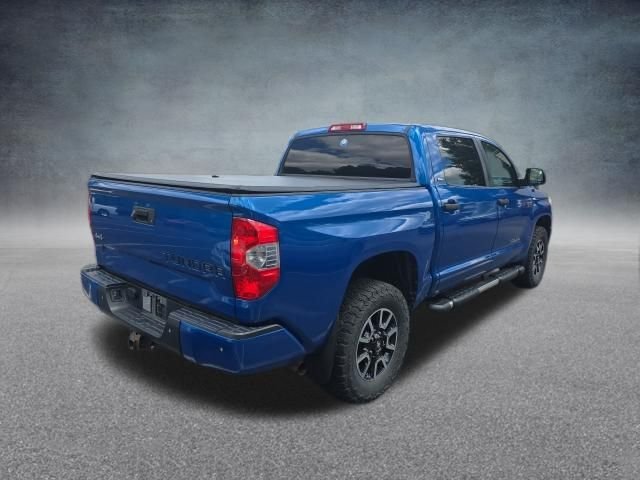 Used 2017 Blazing Blue Toyota SR5 image 9