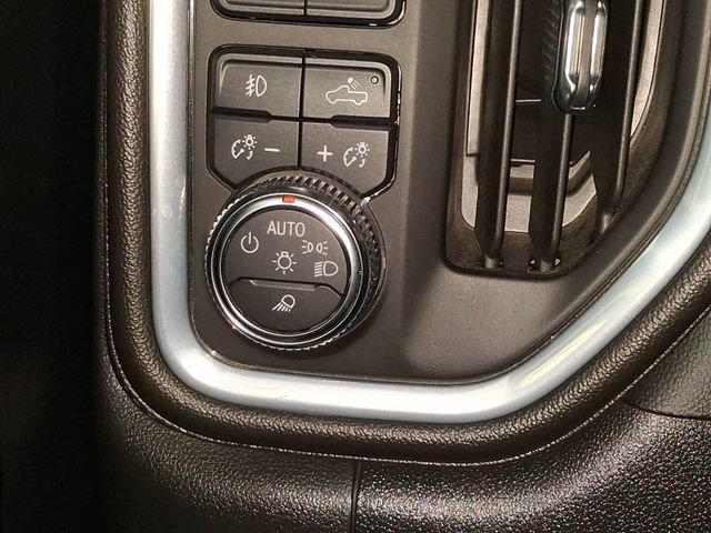 Used 2022 DARK SKY METALLIC GMC Denali image 30