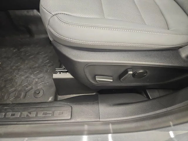 New 2026 Carbonized Gray Metallic Ford Badlands® image 37