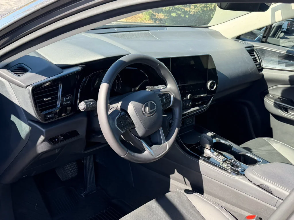 2024 Lexus NX 350 - Photo 26