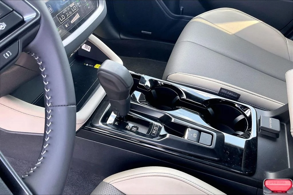 New 2026 MAGNETITE GRAY METALLIC Subaru Limited Hybrid image 7
