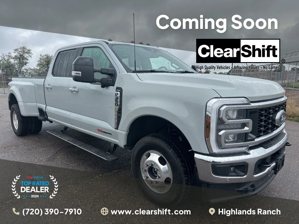 2025 Ford F-350 Lariat 4x4 Crew Cab 176 in DRW's photo
